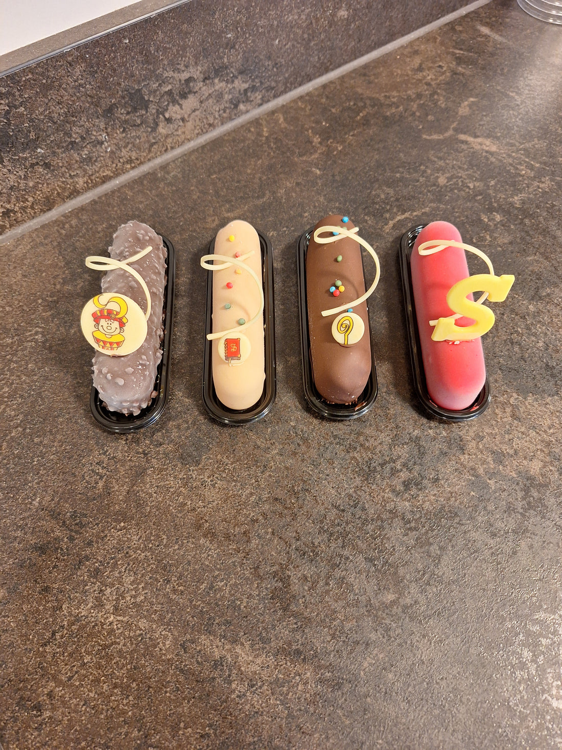 Box Eclairs 4 stuks sint