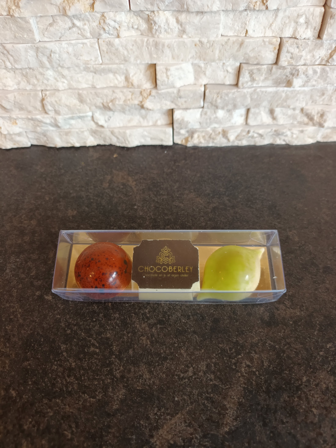 reep doosje 3 pralines met gepersonaliseerd logo of foto praline (afname min. per 15 stuks)